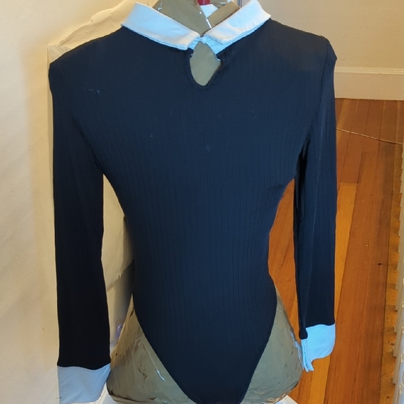 Black and White Collared Bodysuit - Picture 4 of 6